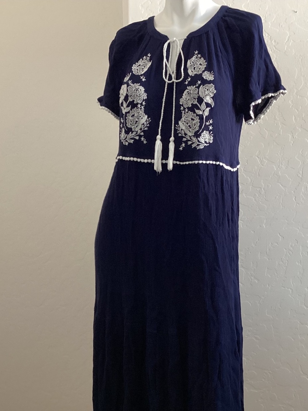 Simply Styled by Sears, size L, navy blue, white embroidery, midi length